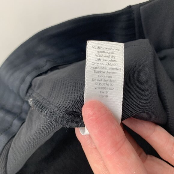 Athleta Black Wander Stash Skinny Pant 10 - Picture 6 of 8